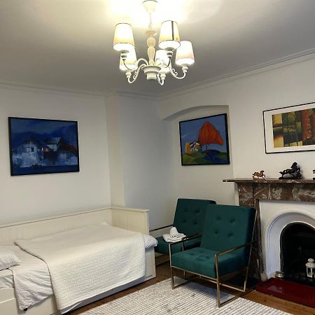 ロンドンWest Kensingtonアパートメント エクステリア 写真