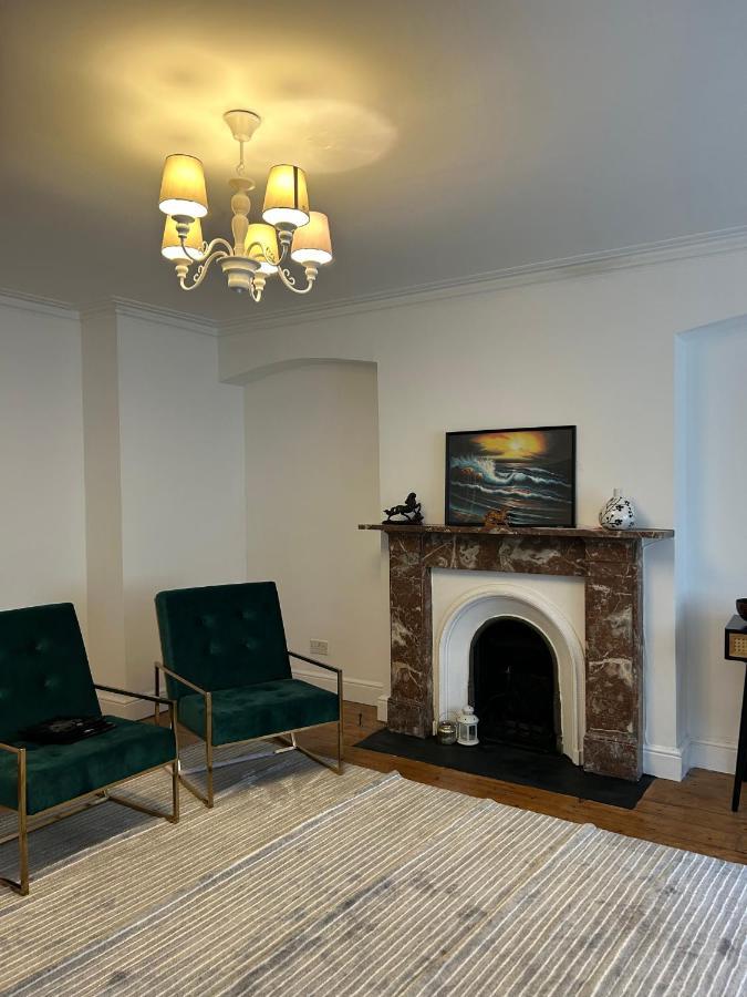 ロンドンWest Kensingtonアパートメント エクステリア 写真
