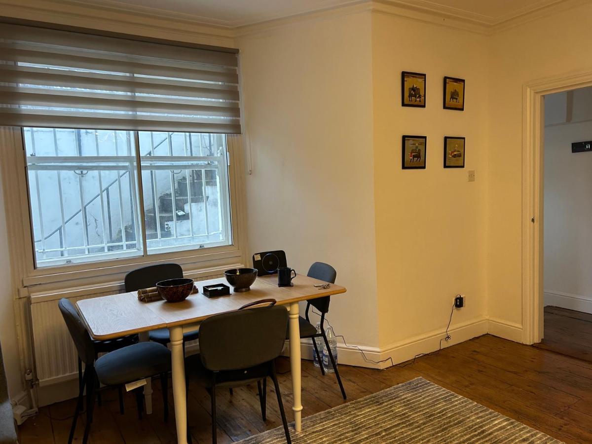 ロンドンWest Kensingtonアパートメント エクステリア 写真